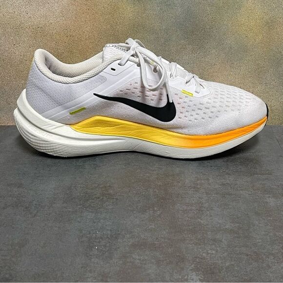 Nike Zoom Winflo 10 DV4023-101 Women's White Running Shoes Size 8.5M - Picture 12 of 16